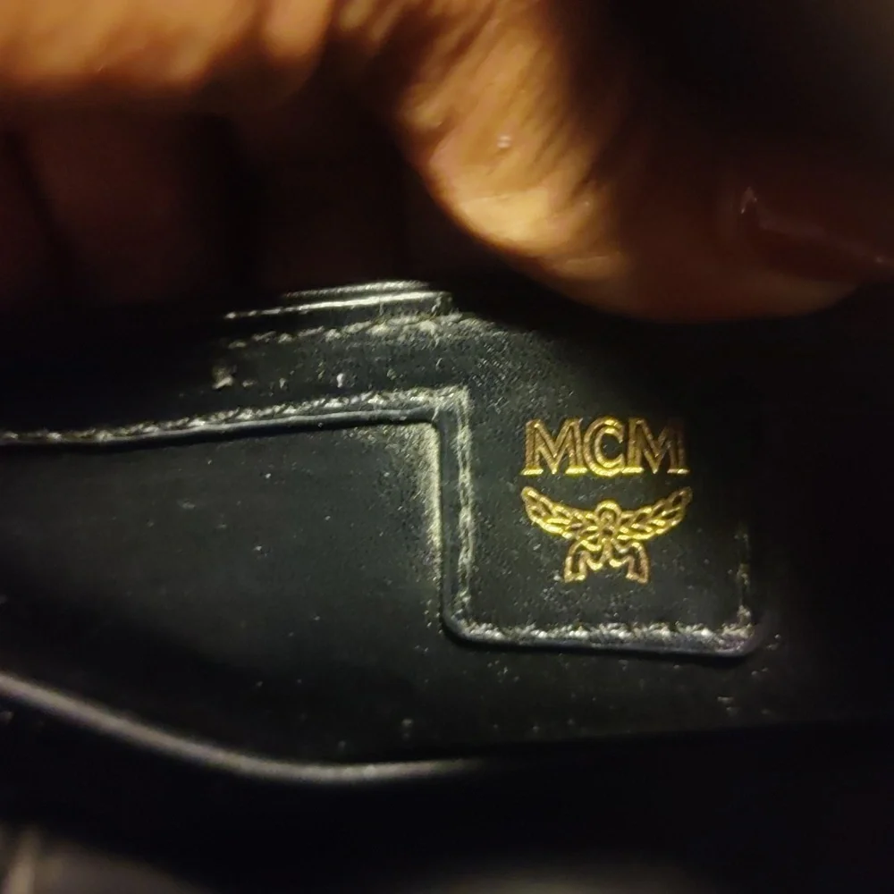 MCM AUTHENTIC MEDIUM SIZE BACKPACK - Picture 6 of 6